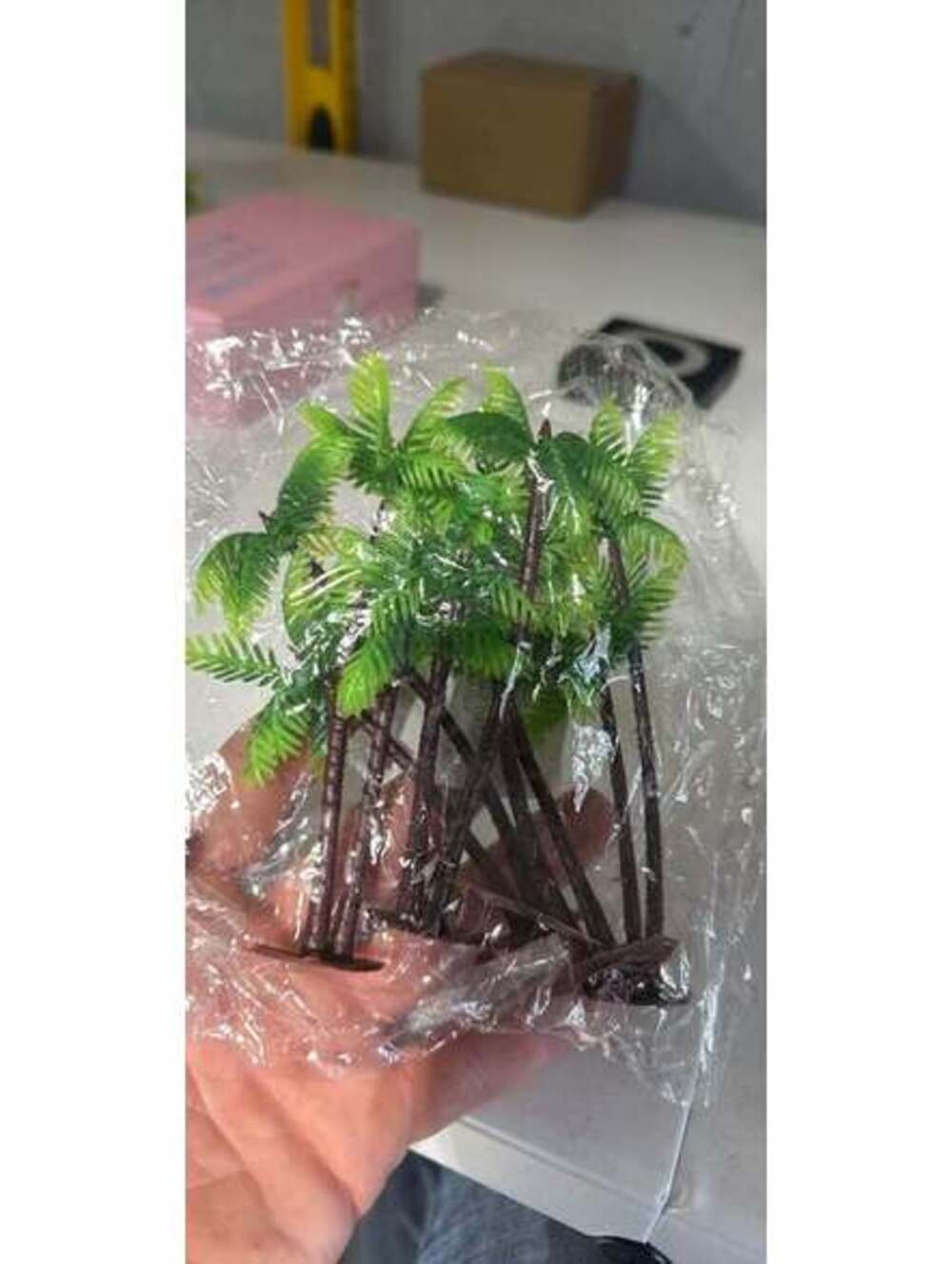 5pcs Plastic Coconut Trees Landscape Supplies